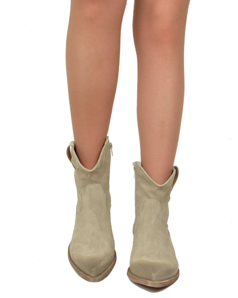 Stivaletti Texanini in Vera Pelle Scamosciata Beige Tacco 5 cm con Zip - 4
