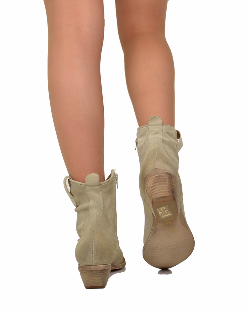 Stivaletti Texanini in Vera Pelle Scamosciata Beige Tacco 5 cm con Zip - 3