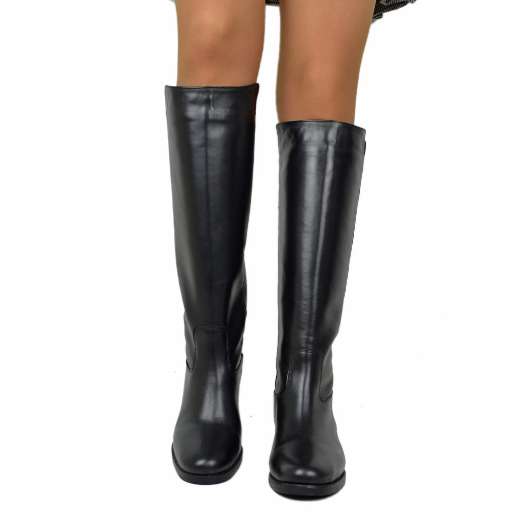 Classic Boots with Internal Wedge Elegant and Simple in Genuine Leather - 4