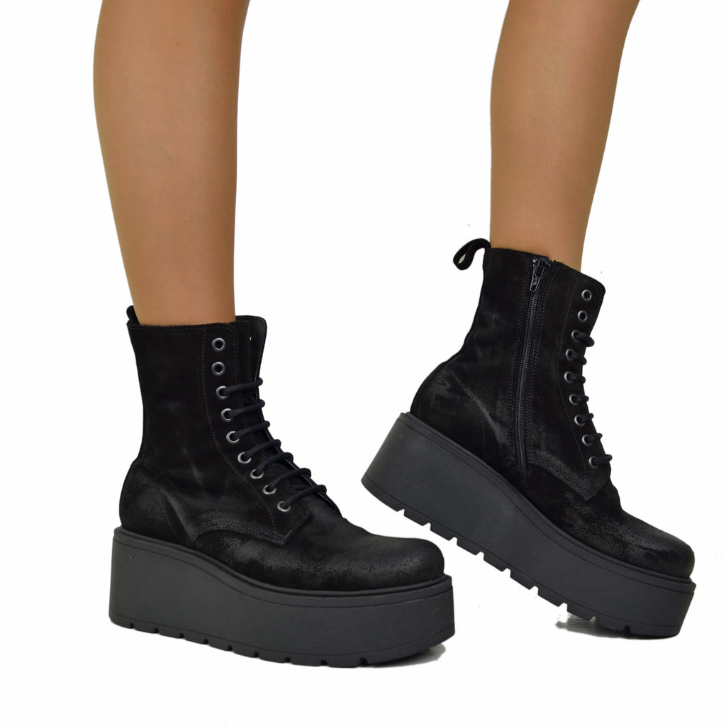 Hohe Plateaustiefeletten aus weichem Wildleder, Chunky Boots, Schwarz - 4