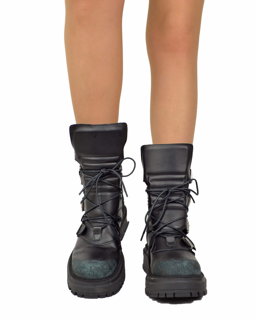 Anfibi Rock Grunge Platform 4 Fibbie Vera Pelle Nera Total Black Effetto Used - 4