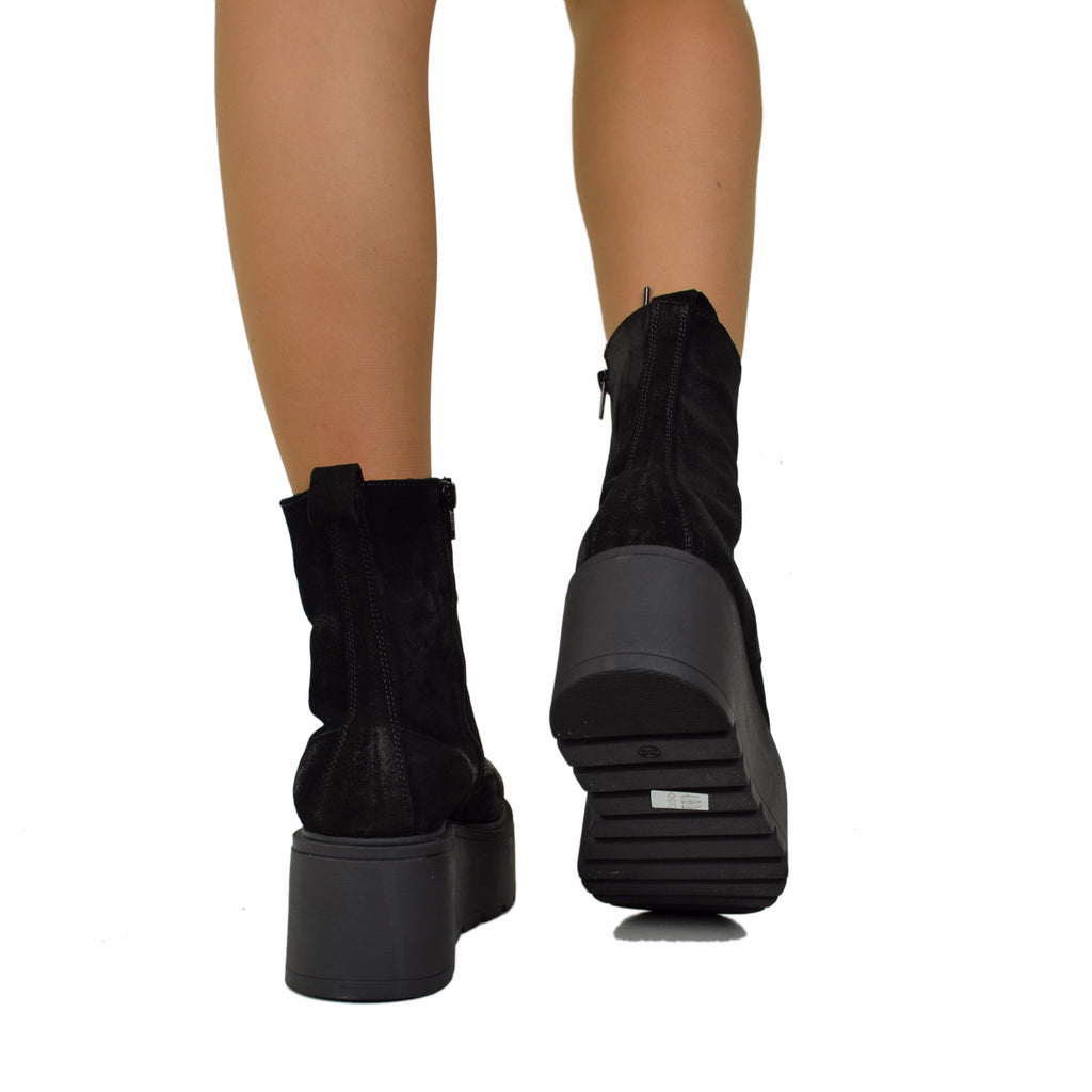 Hohe Plateaustiefeletten aus weichem Wildleder, Chunky Boots, Schwarz - 5