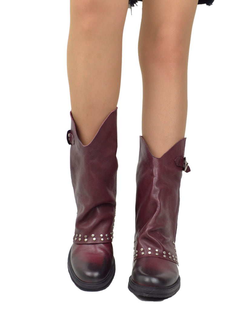 Biker Boots con Borchie Argentate e Ghetta Vera Pelle Bordeaux Gambale Ampio - 3