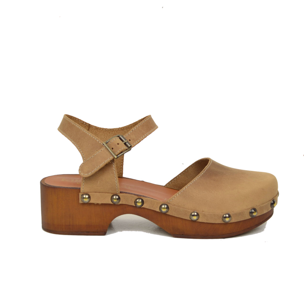 Camel Oiled Leather Clog Sandals with Low Heel - 2