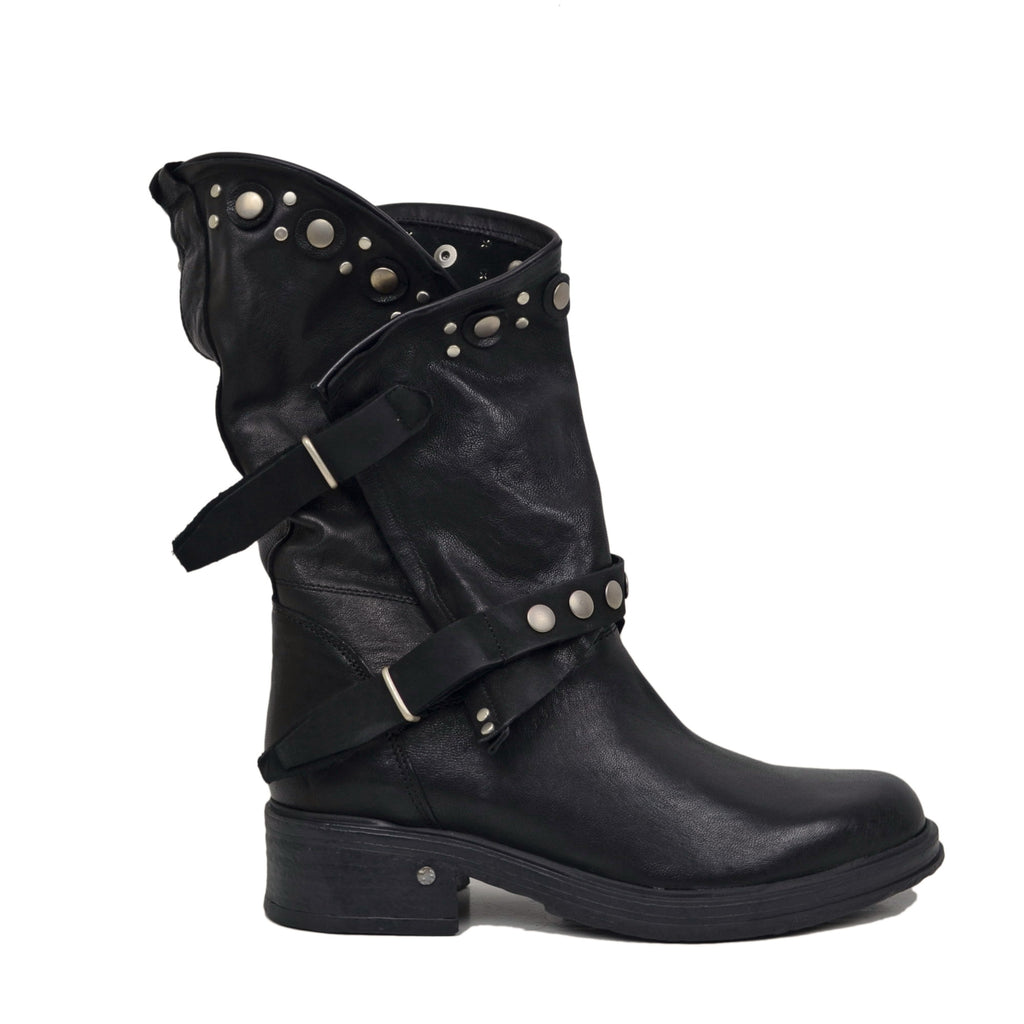 Italienische Damen-Bikerstiefel aus schwarzem Leder mit Nieten - 2