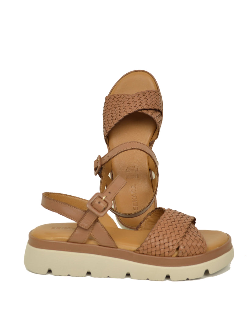 Sandali Intrecciati in Vera Pelle color Cuoio e Suola in Memory Foam - 2