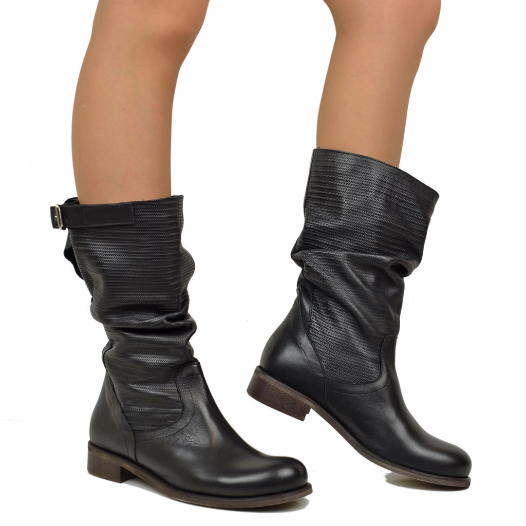 Weiche schwarze Damenstiefel aus genarbtem Leder, hergestellt in Italien - 4