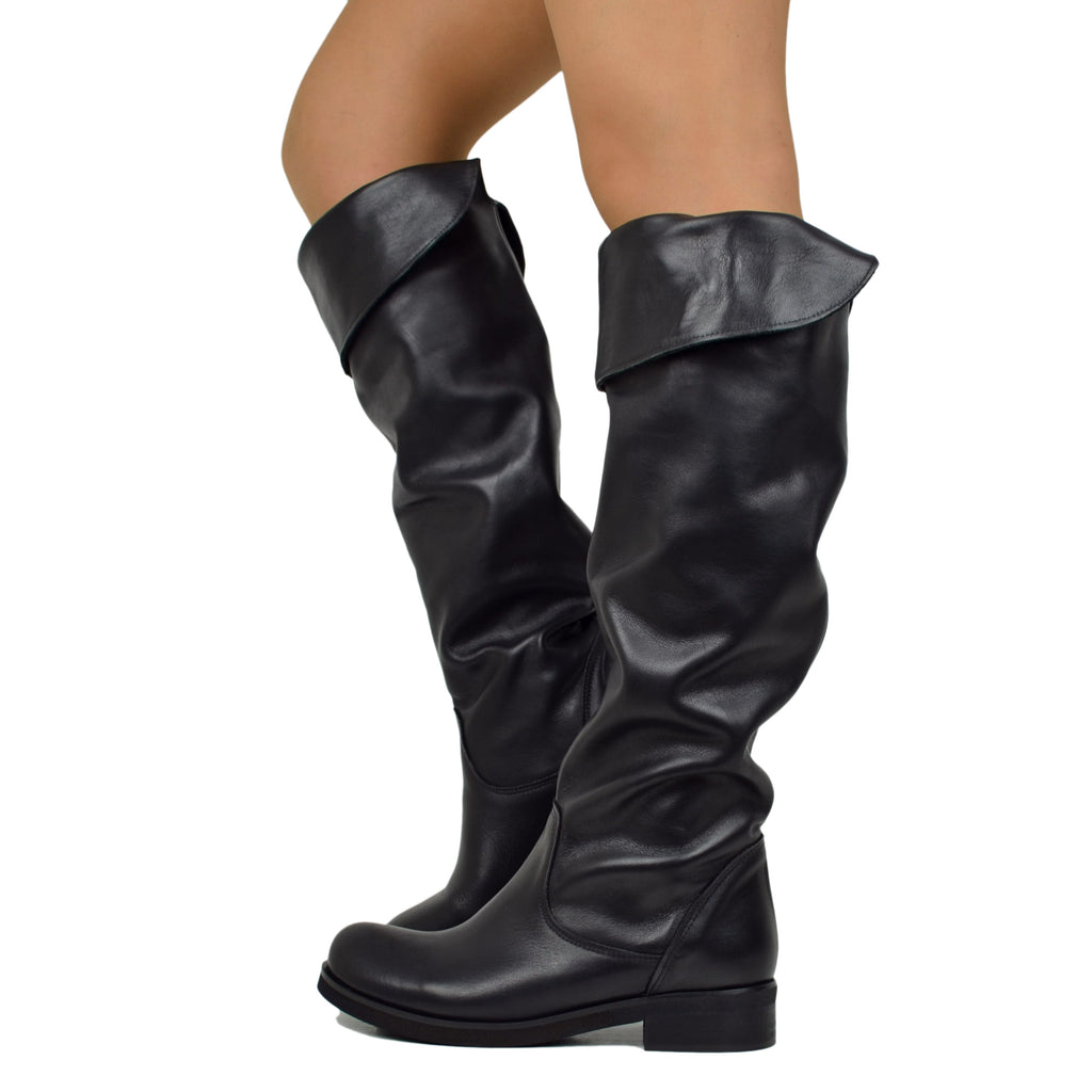 Knee-high boots in genuine leather with a soft shaft low heel and round toe - 5