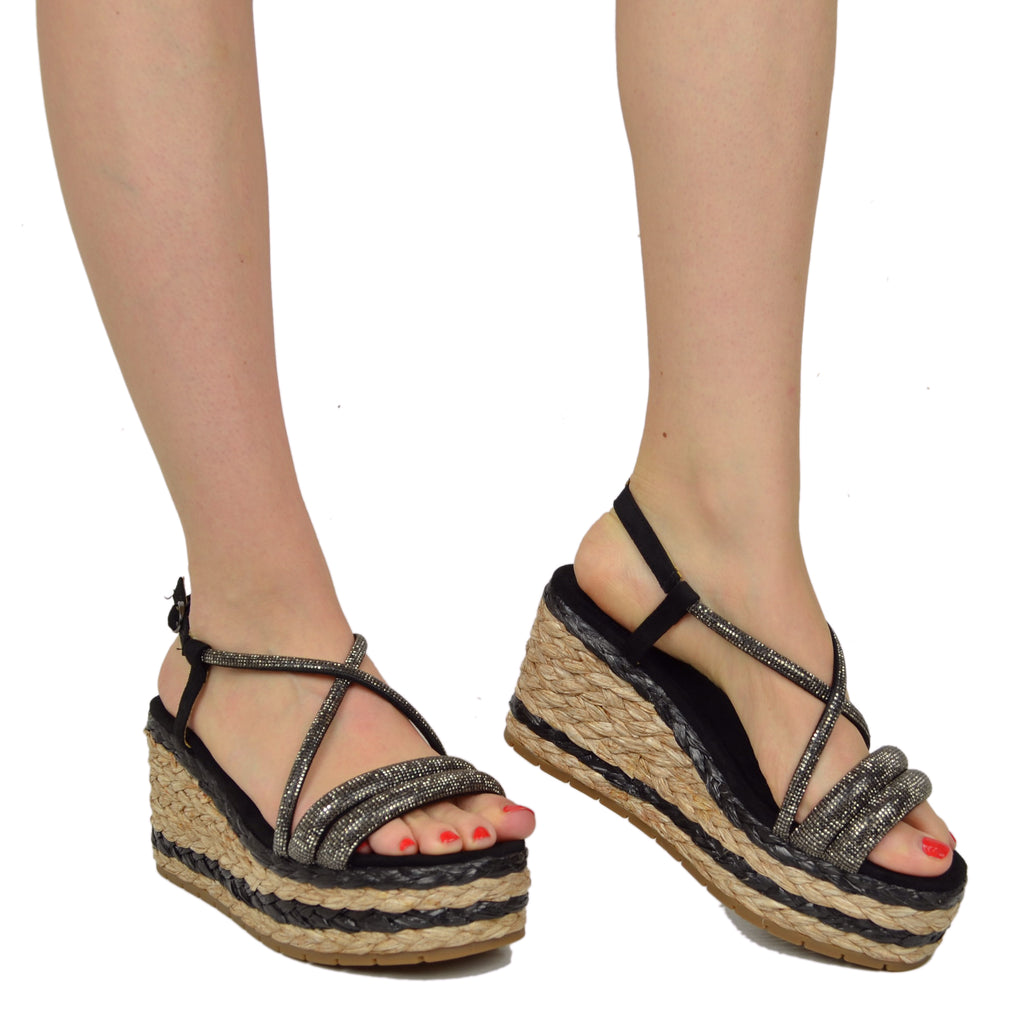 Zeppe Sandali Donna con Strass e Zeppa in Rafia Intrecciata Neri - 3