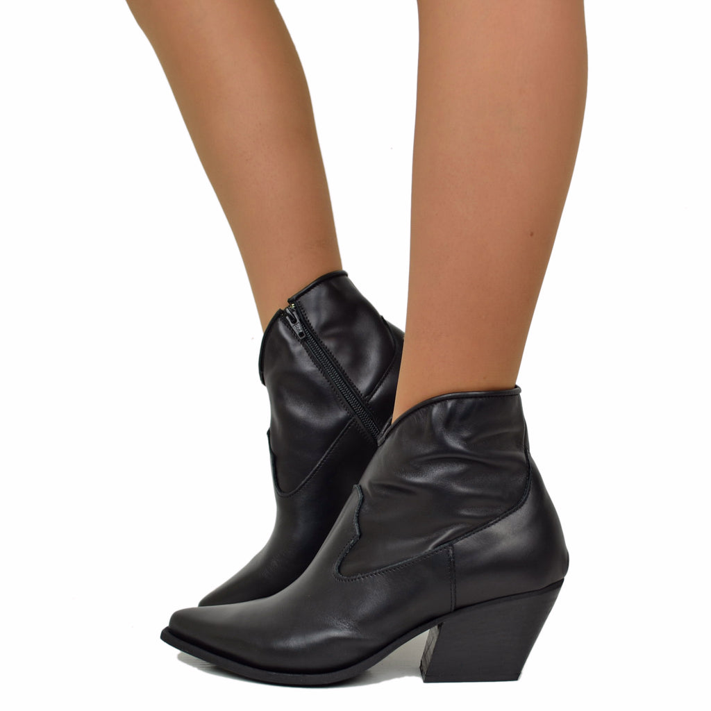 Stivaletti Texanini alla Caviglia Donna in Pelle Liscia Neri Made in Italy