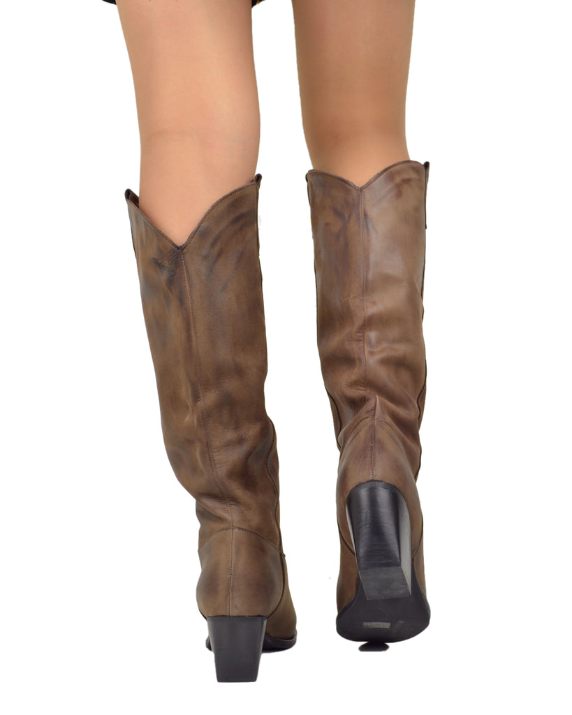 Texan Cowboy Boots in Vintage Shaded Nubuck Leather with Soft Shaft - 5
