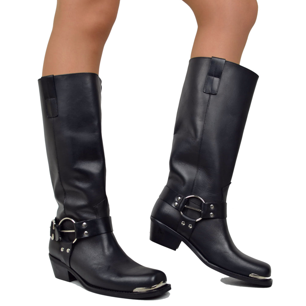 Camperos Women's Boots in Black Leather Square Toe with Buckle - 4