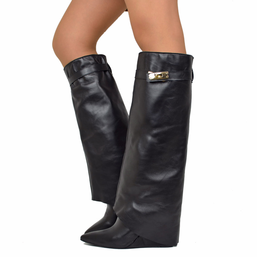 Schwarze Damen Hohe Stiefel aus Leder mit Gamasche und Keilabsatz