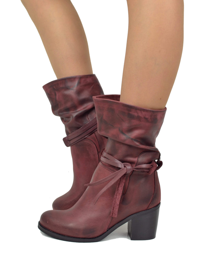 Stivaletti alla Caviglia Classici Plissettati con Tacco Largo 7 cm Bordeaux