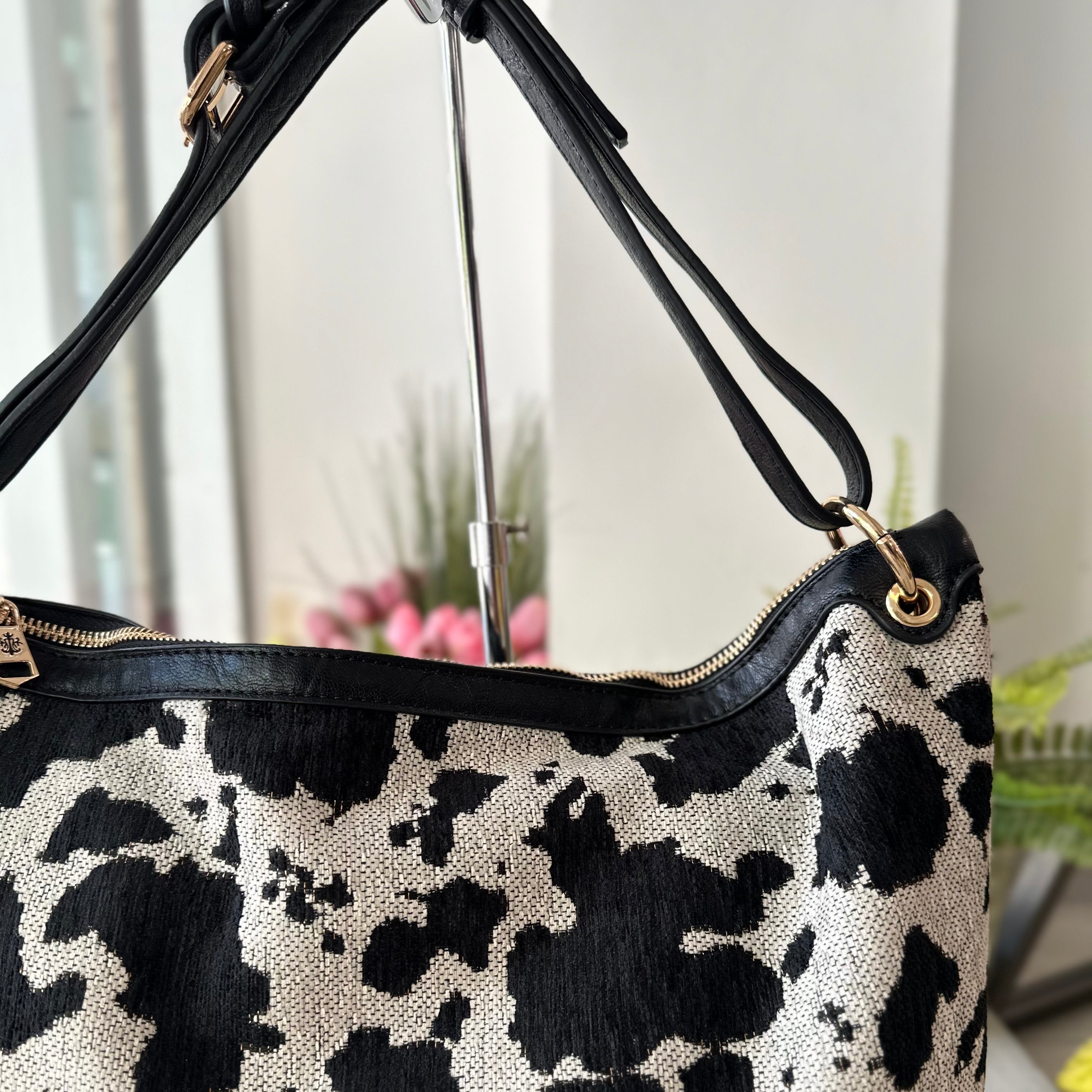Borsa con Zip Muccata Morbida in Tessuto Animalier Tracolla Interna DAIANA