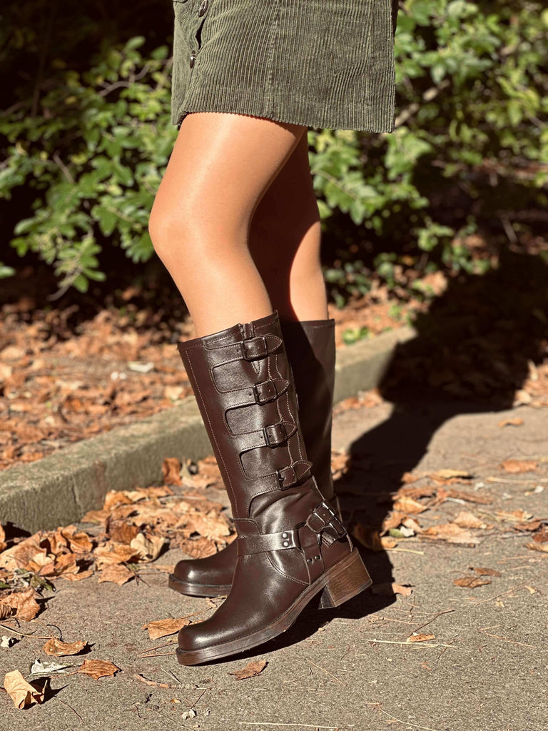 Biker-Stiefel Damen aus braunem Leder mit 5 Schnallen und eckiger Spitze – Made in Italy - 2