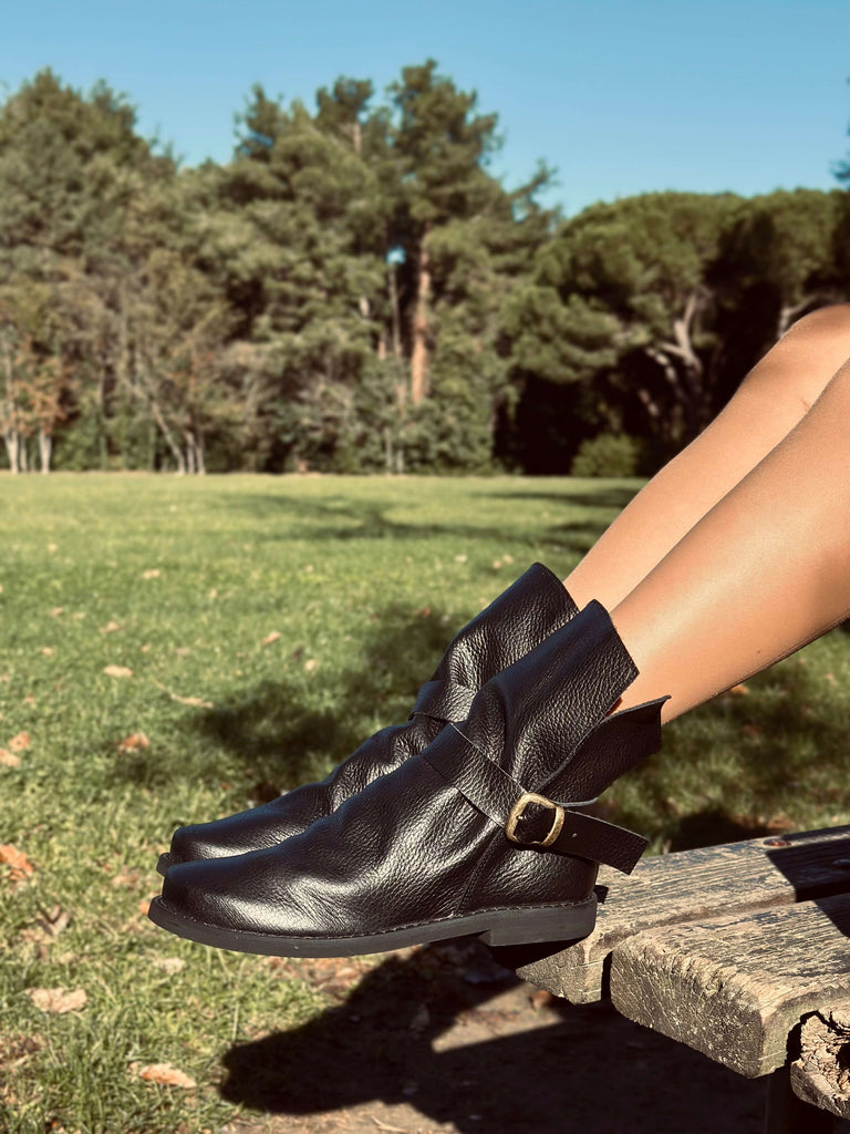 Bottines Noires à la Cheville Cuir Naturel Alternative Indienne - 2