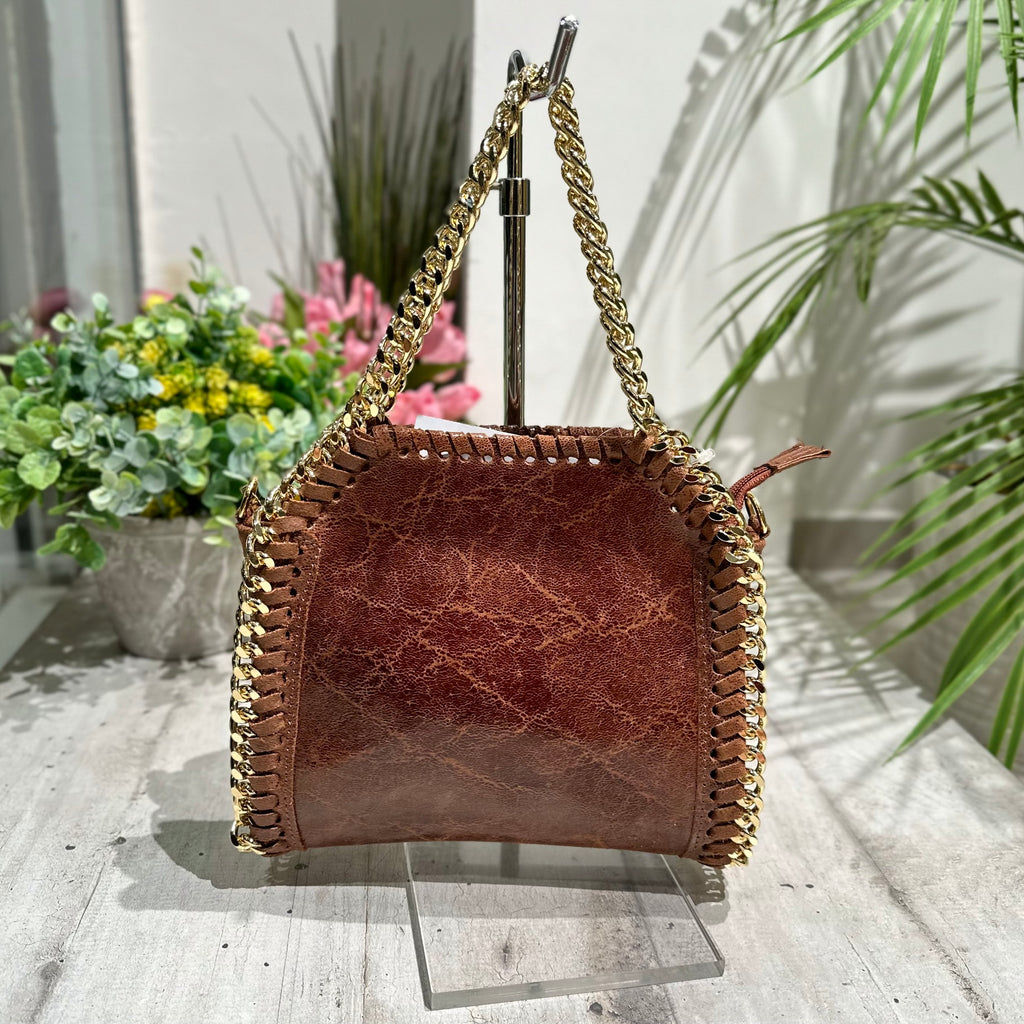 Bag with Golden Chain in Brown Vintage Leather
