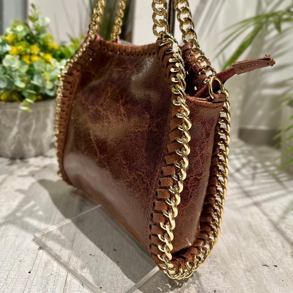 Bag with Golden Chain in Brown Vintage Leather - 3