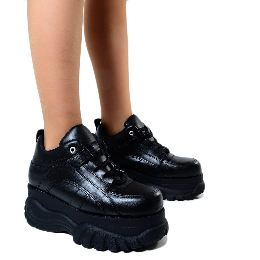 Platform sneakers in genuine leather