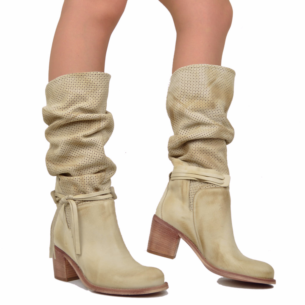 Perforierte Damen-Sommerstiefel aus beigefarbenem Leder - 4