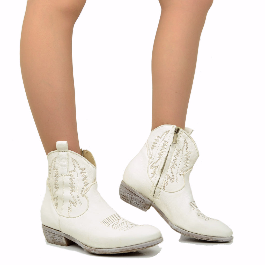 Women's Texan boots in MILK color in leather Made in Italy - 3