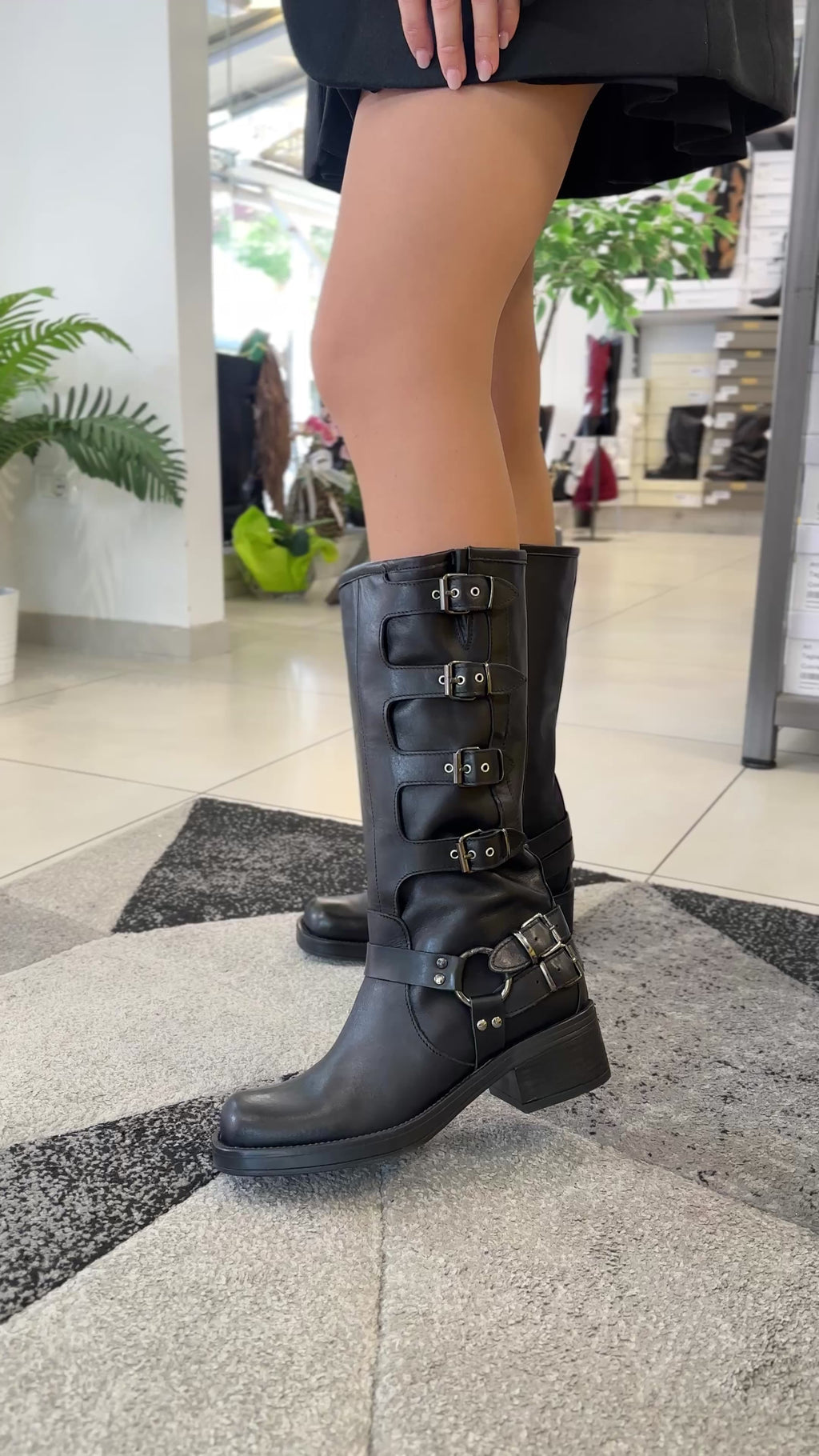 Stivali Biker Donna Con Fibbie E Cerniera – Anfibi Stile Motociclista Rock, Robusti E Versatili, Perfetti Per Look Casual E Grintosi