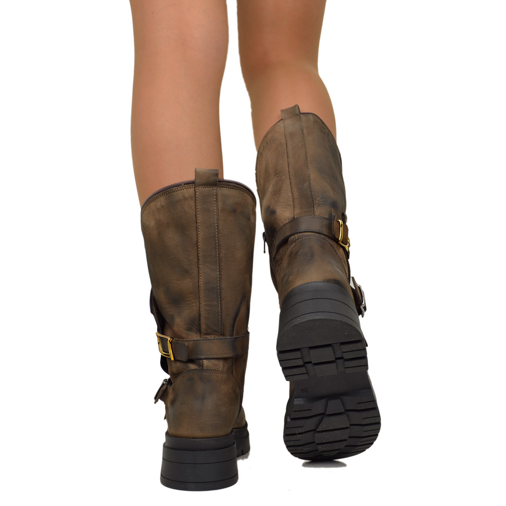 Stivali Donna Biker Marroni con Fibbie Dorate e Zip Laterale Made in Italy - 3