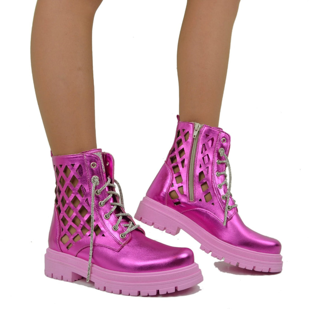 Women's Biker Ankle Boots in Fuchsia Laminated Perforated Leather - 4