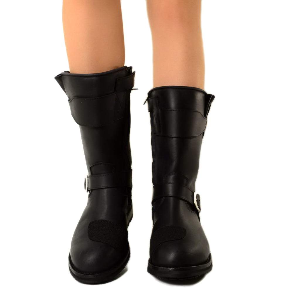 Biker Boots Waterproof with Vibram sole in Black Leather - 5
