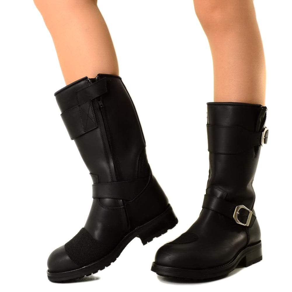 Biker Boots Waterproof with Vibram sole in Black Leather - 6