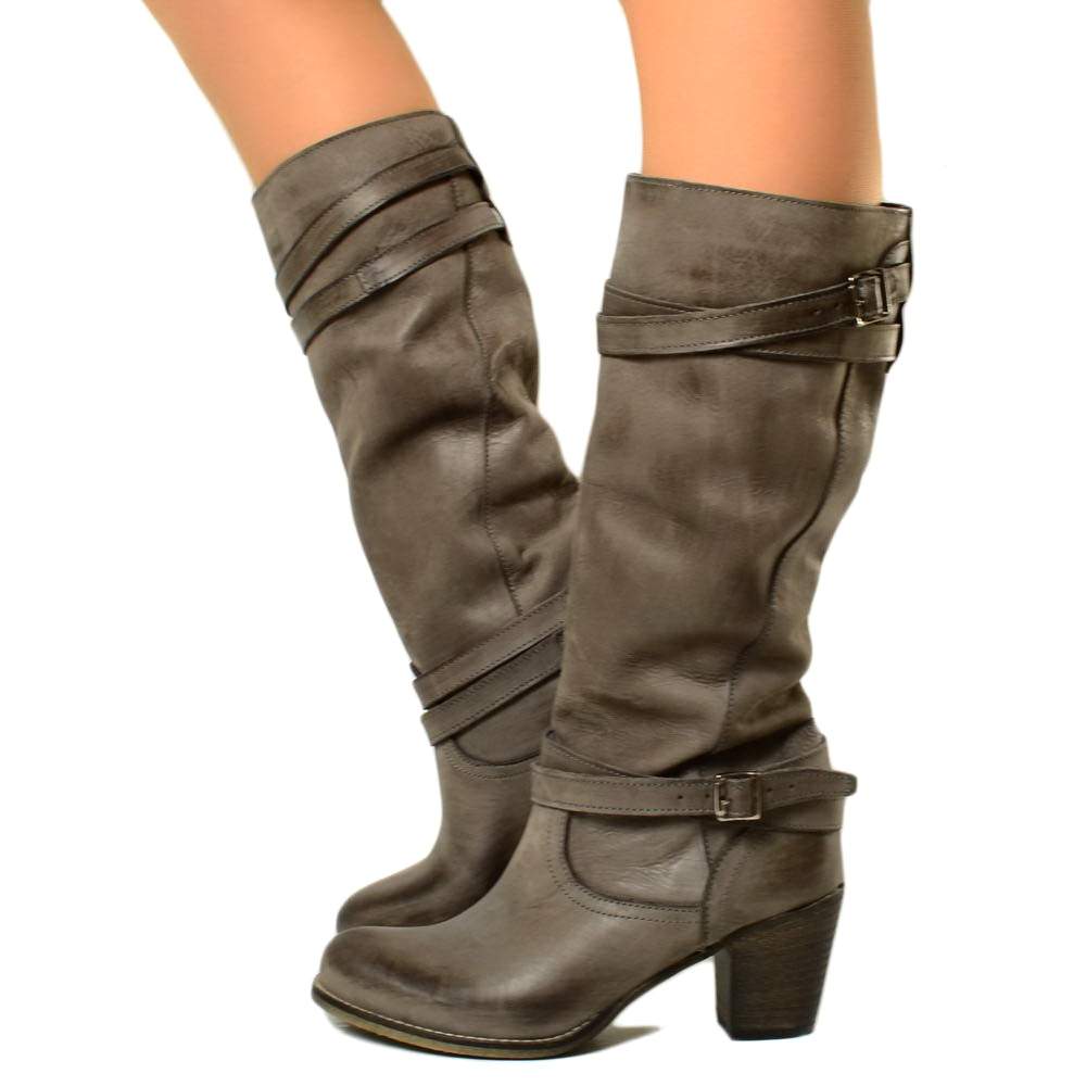 Damenstiefel aus echtem Nubukleder mit grauem Mittelabsatz