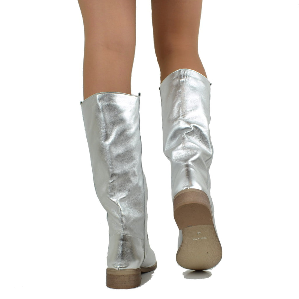 Camperos Women's Boots in Silver Laminated Leather - 5