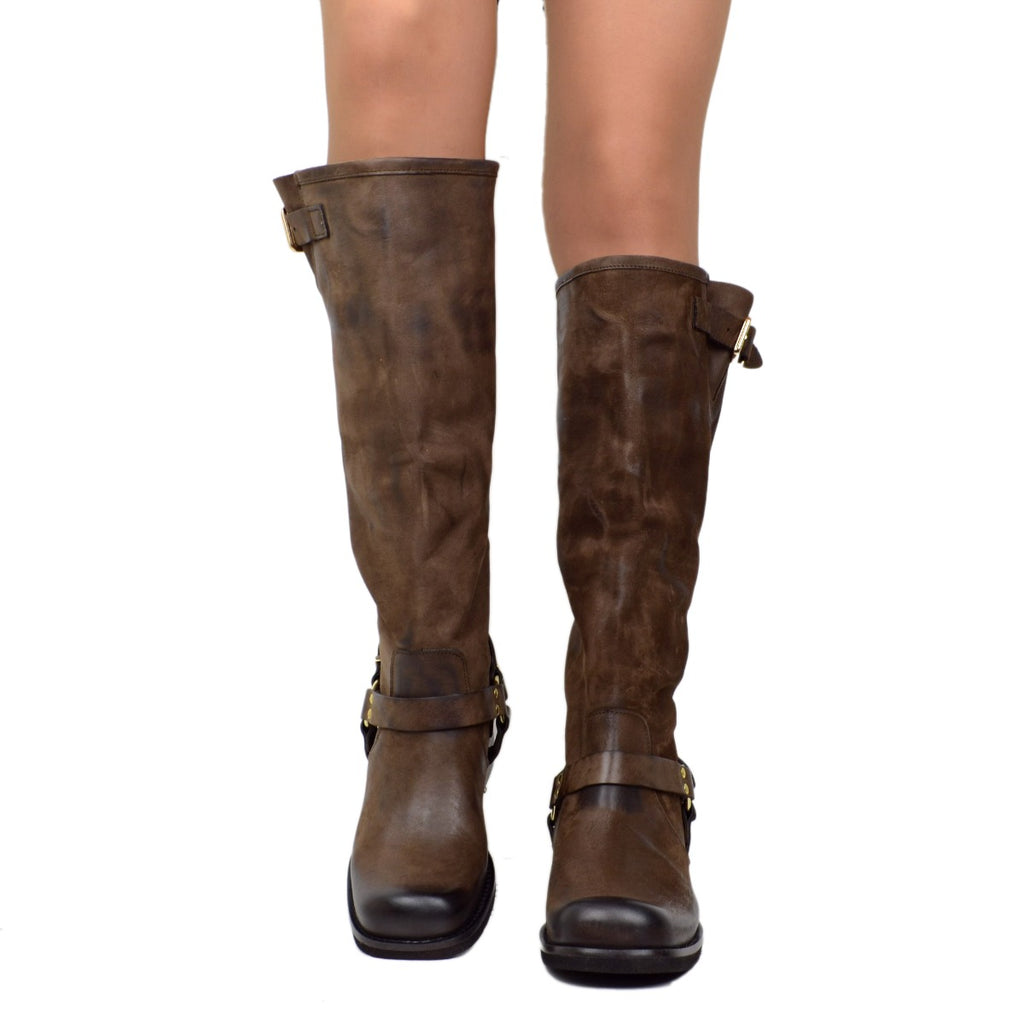 Women's Boots in Dark Brown Nubuck with Buckles Made in Italy - 3