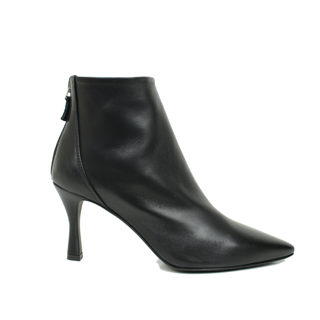 Women's Black Leather Ankle Boots with Zip Made in Italy - 2