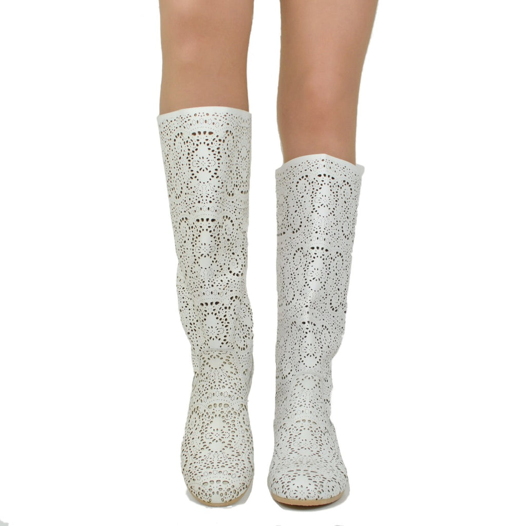 Lace-Style Perforated Boots with White Leather Inner Wedge - 3
