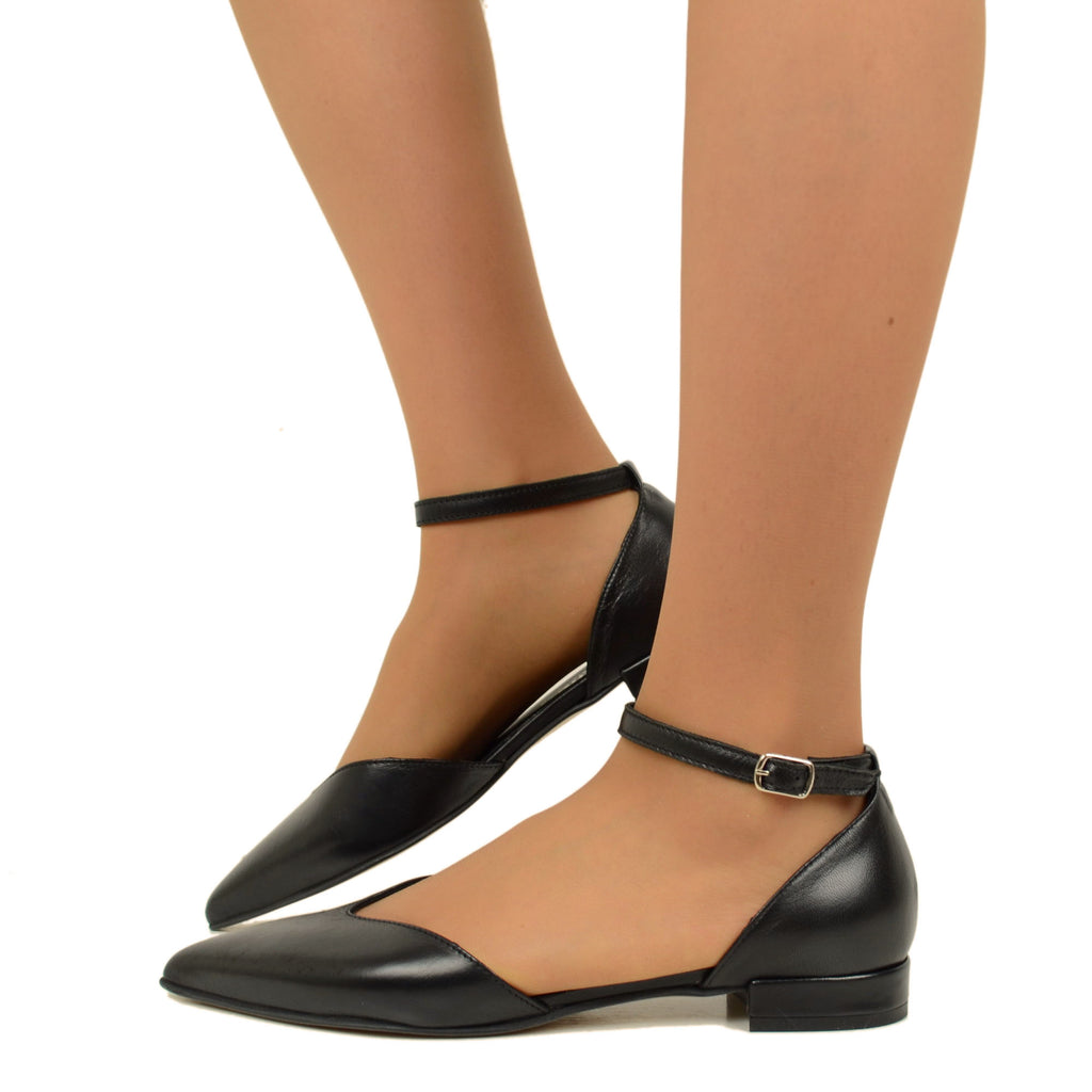 Schwarze Damen-Sandalen mit Herzspitze, hergestellt in Italien, mit Riemen