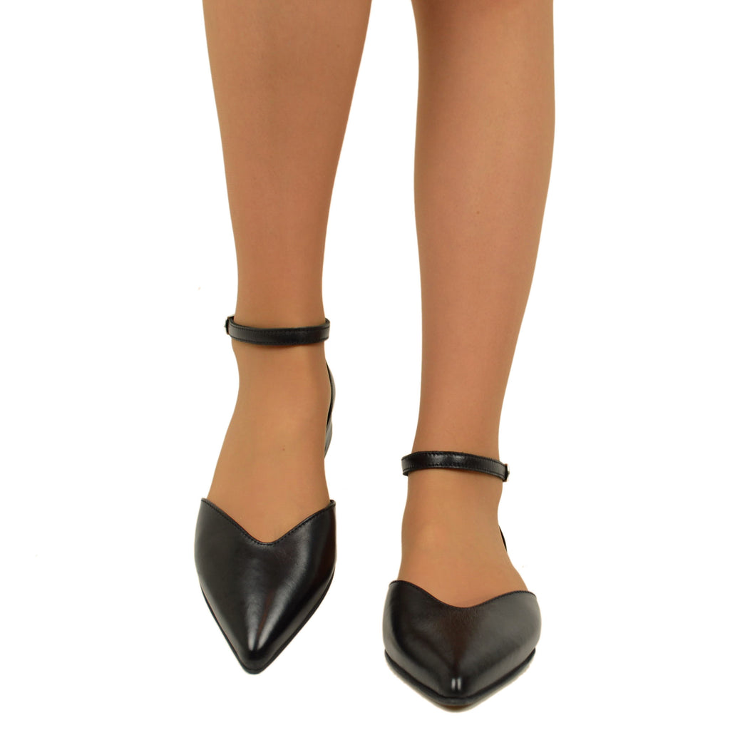 Schwarze Damen-Sandalen mit Herzspitze, hergestellt in Italien, mit Riemen - 2