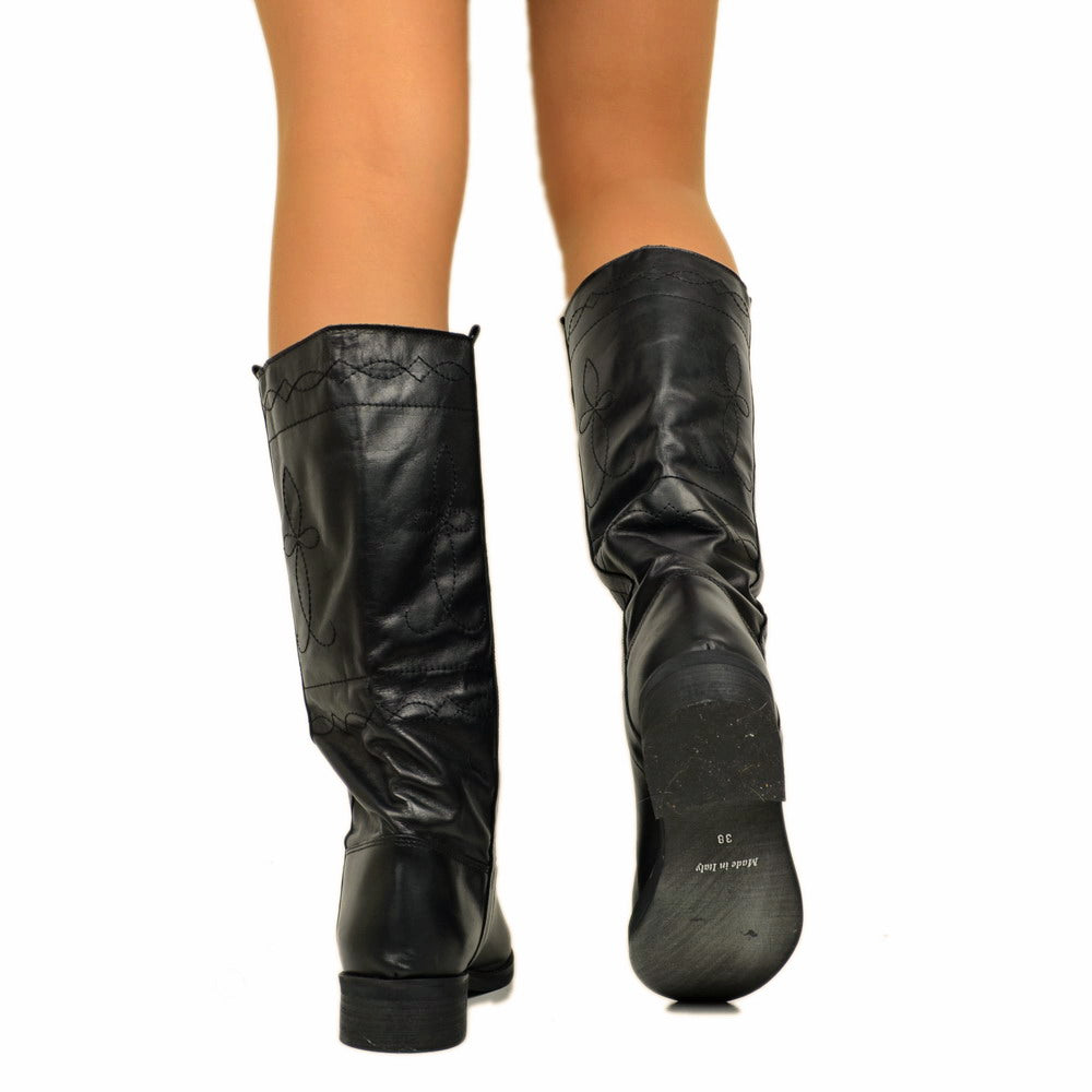 Camperos Women's Boots in Black Leather with Embroideries Made in Italy - 4