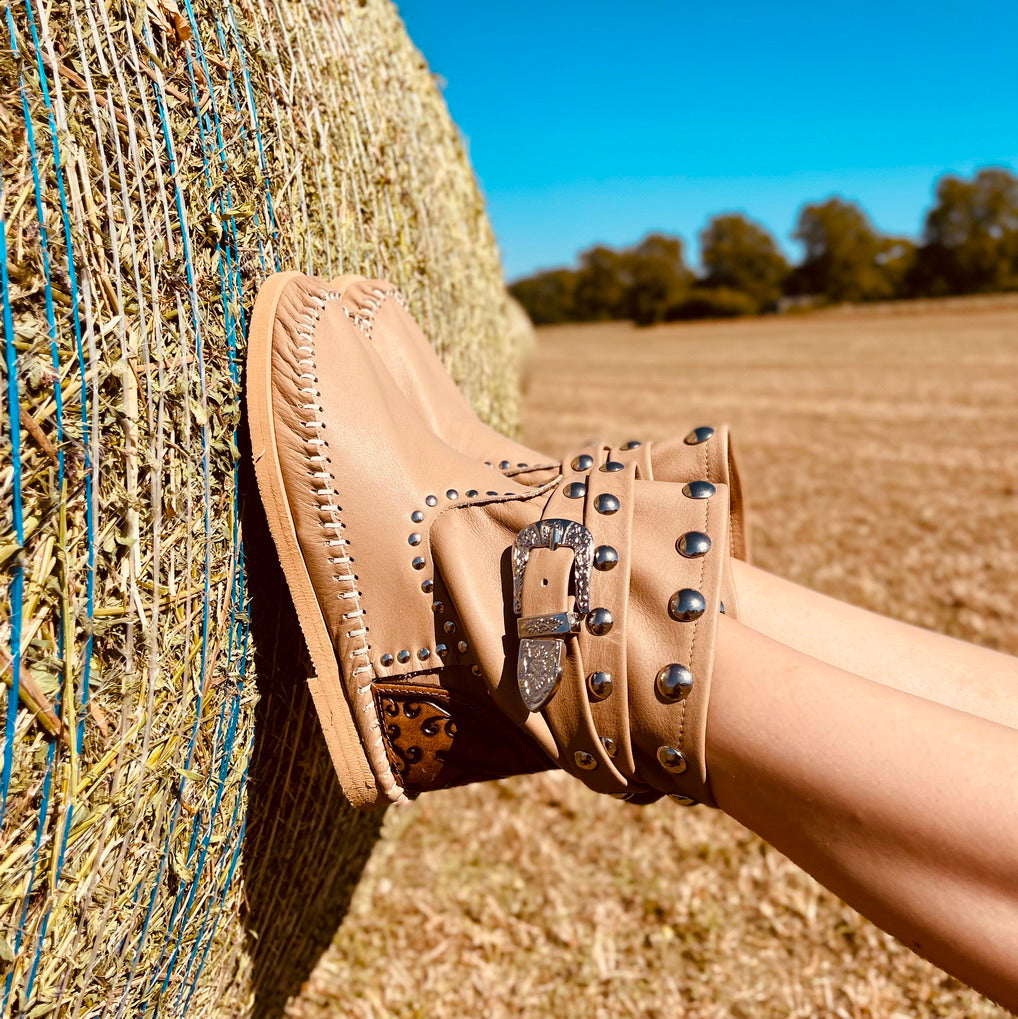 Native American Moccasin Boots – Low Indianini in Beige Leather - 3