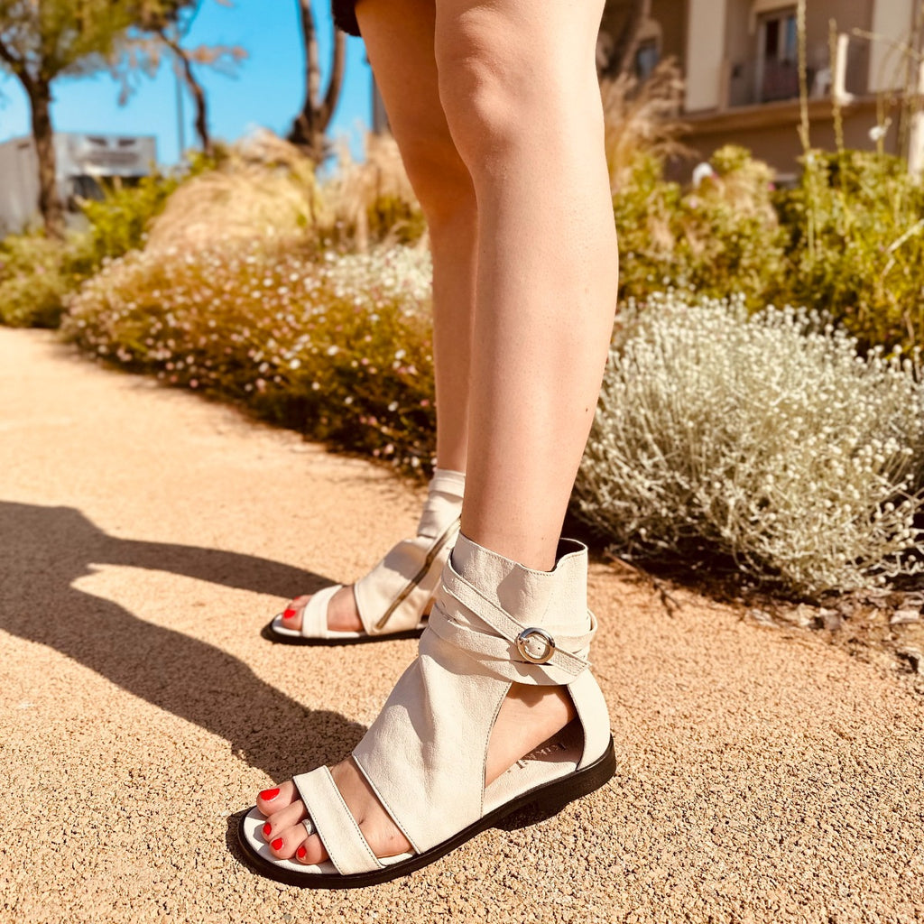 Women's White Leather Sandals with Buckle and Zip - 6