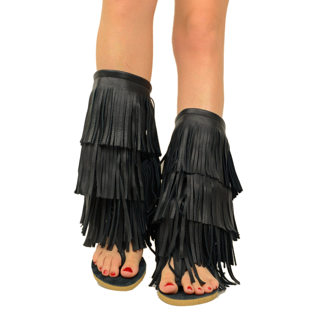 Women's Indianini Flip Flops Boots in Black Leather with Fringes - 4