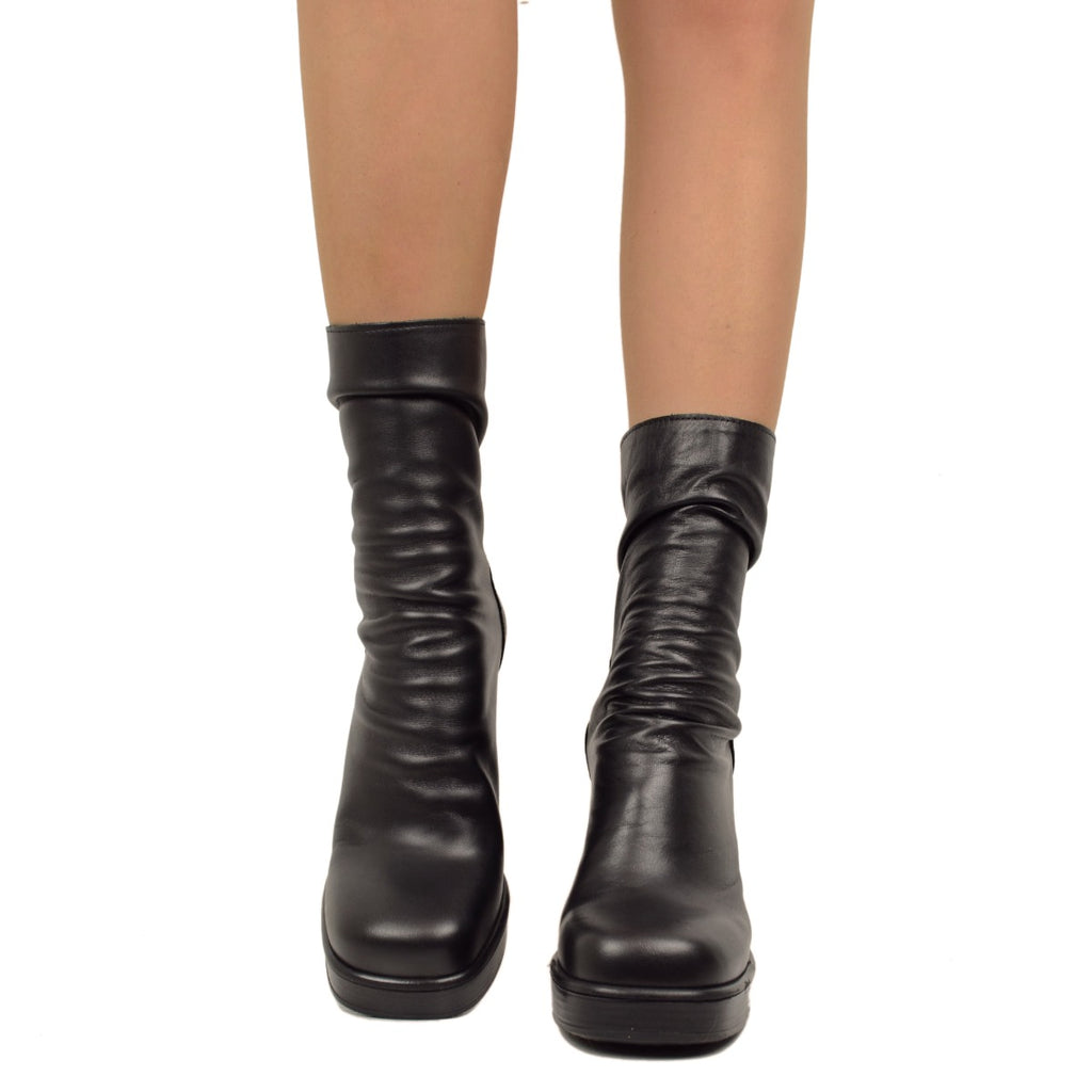 Schwarze Skinny-Lederstiefeletten für Damen mit Reißverschluss und Plateau - 3