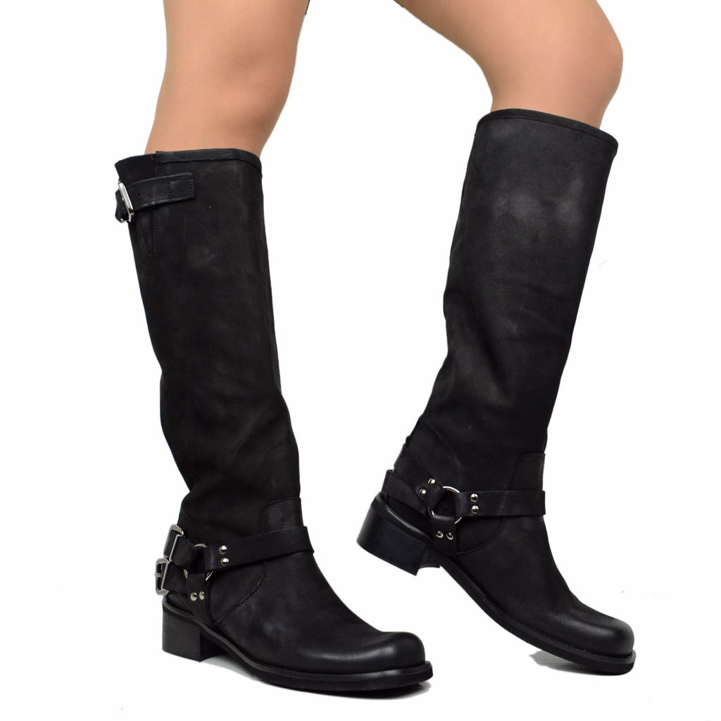 Women's Nubuck Leather Boots with Buckles and Square Toe - 3