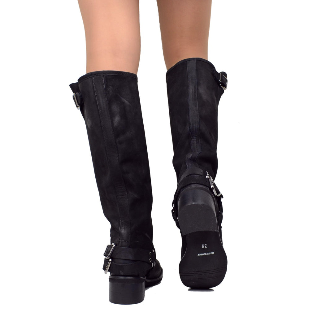 Women's Nubuck Leather Boots with Buckles and Square Toe - 5