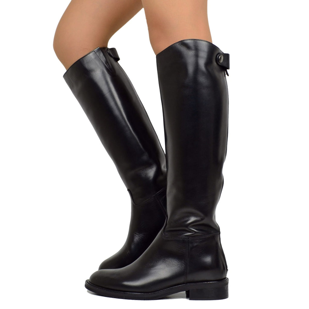 Hohe Cavallerizza-Stiefel aus schwarzem Leder, hergestellt in Italien, mit Reißverschluss