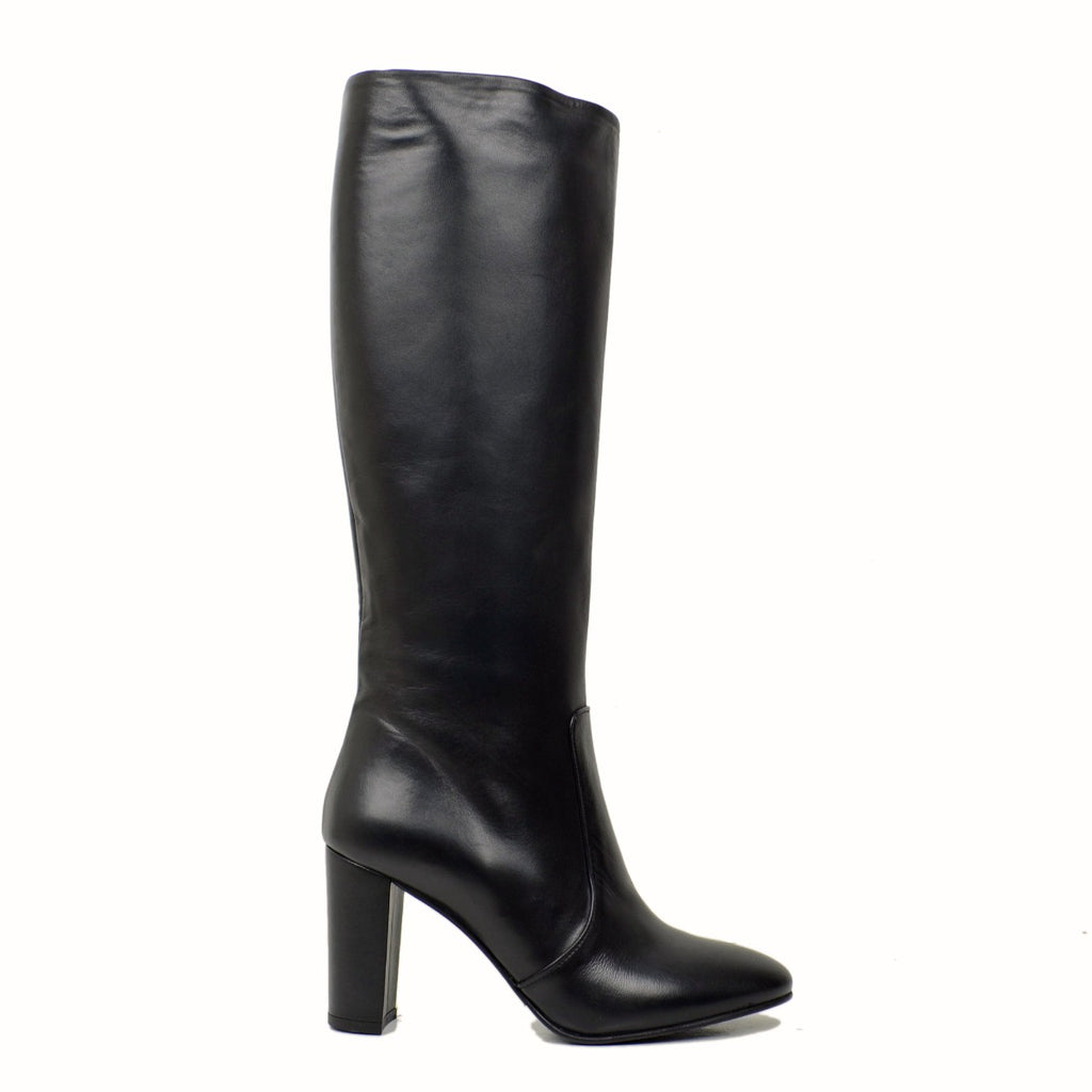 Elegant Women's Black Leather Boots with Zip Made in Italy - 2