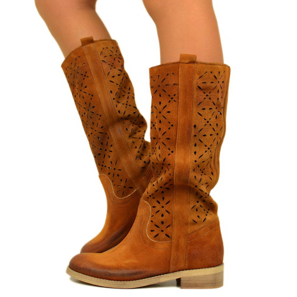 Camperos Damenstiefel aus perforiertem Leder aus Wildleder - 2