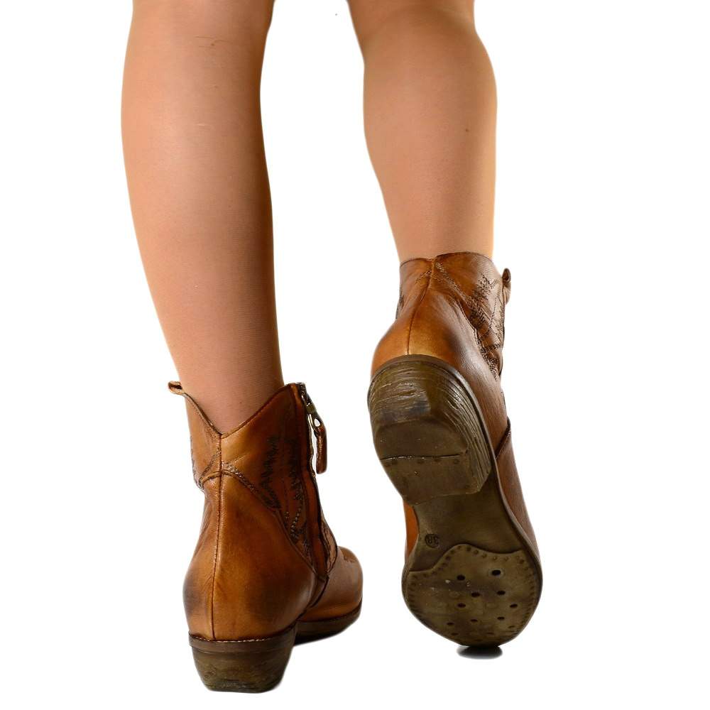 Women's Texan Ankle Boots in Vintage Brown Leather Made in Italy - 5