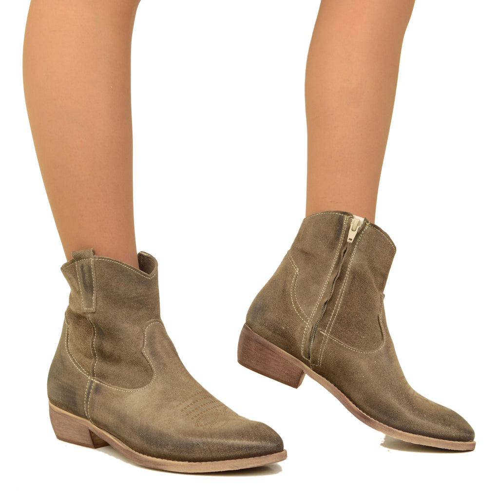 Women's Ankle Boots in Taupe Suede Leather Made in Italy - 3